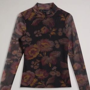 Lemonay Floral Fitted Top Ted Baker